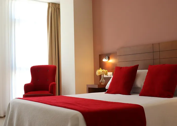 Hotel Arzua מלון 2*